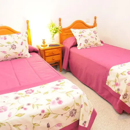 Emycanarias Homes Vecindario * Vecindario (Gran Canaria)